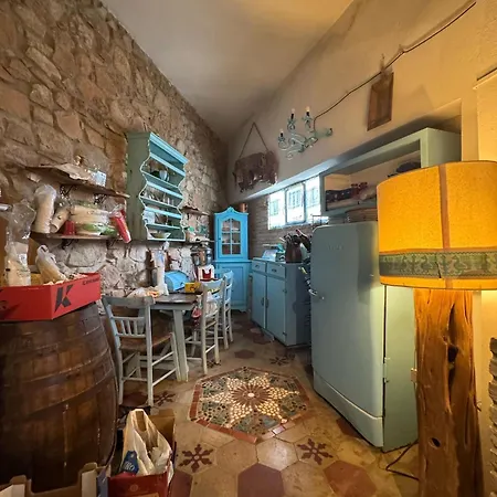 Isabel's House Nyaraló