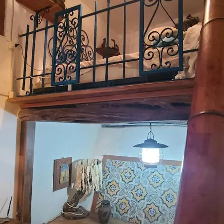 Isabel's House *