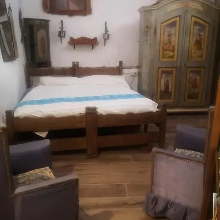 Holiday home Isabel's House